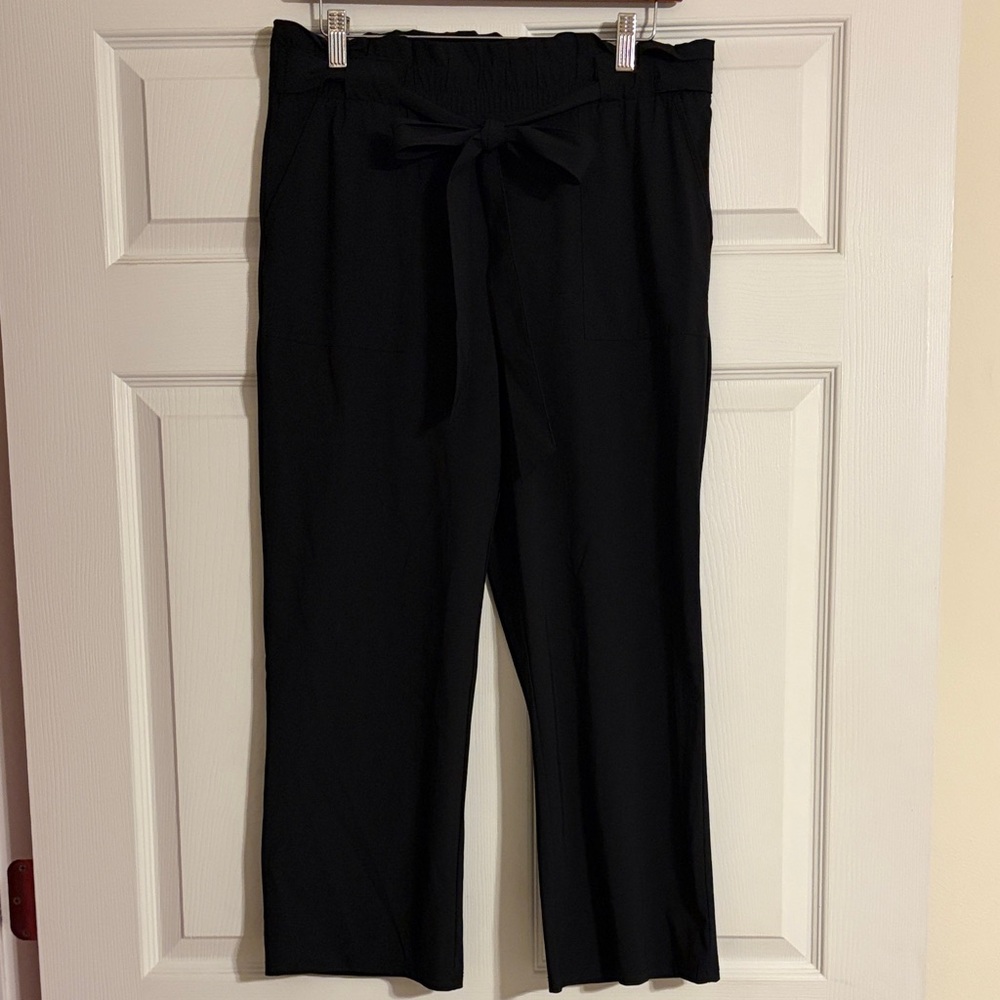 Chloe & Jasmine Black Nylon Spandex Wide-Leg Tie-Waist Athleisure Pants